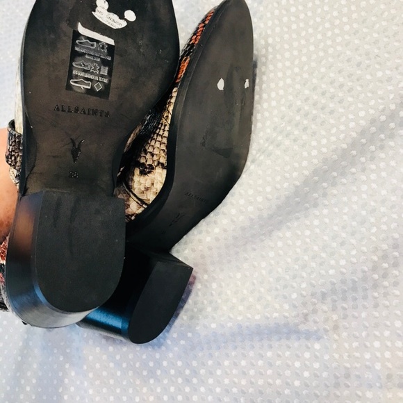 Allsaints Darcy leather pointed toe bootie - Picture 11 of 13